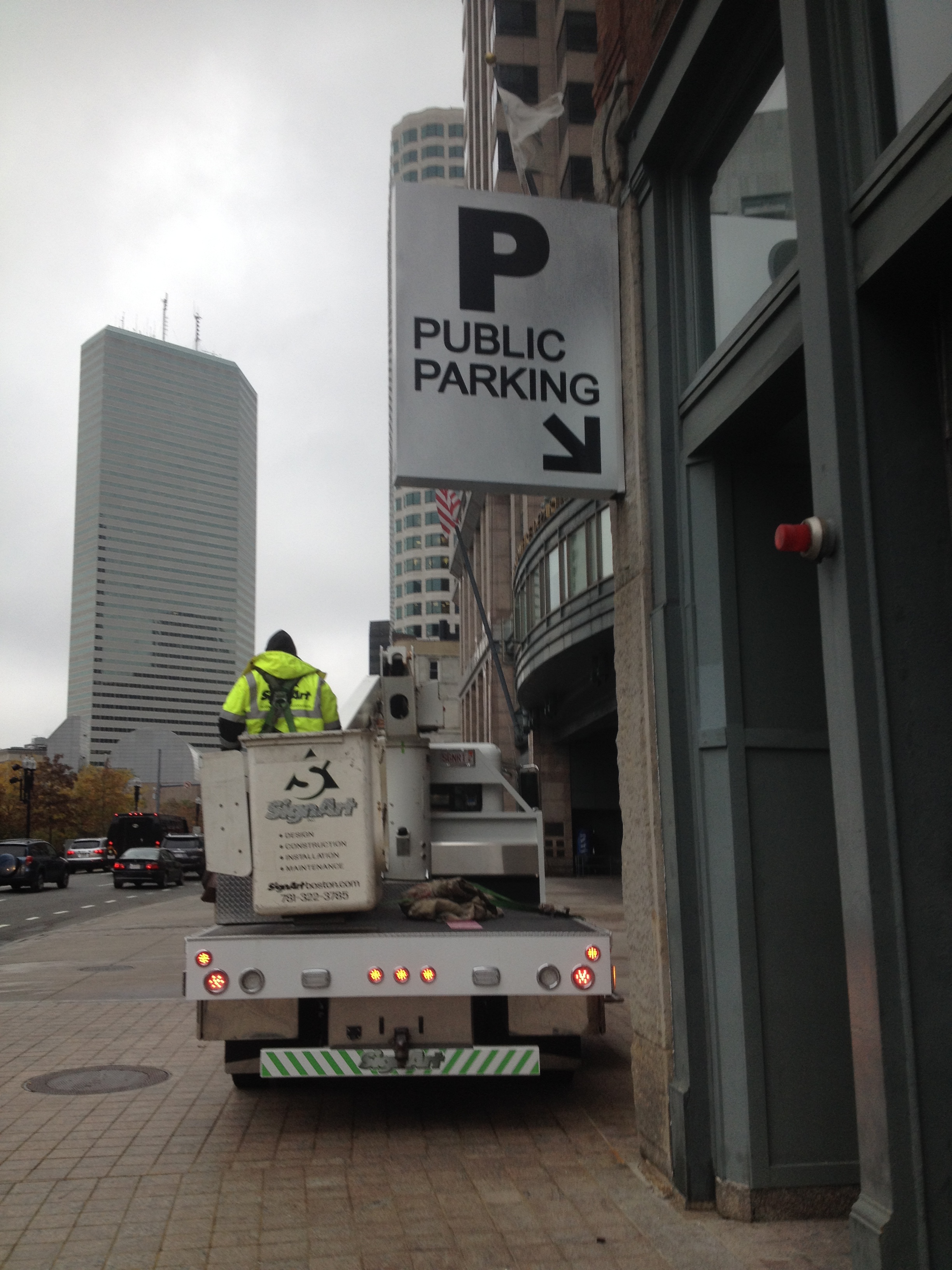 Wall Signs SignArt Inc.